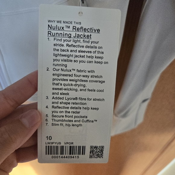 Lululemon Nulux Reflective Running Jacket, color Vapor, size 10 - Picture 5 of 7